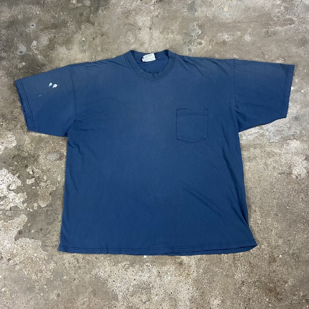 Vintage 90s Lee Blank Pocket T-Shirt Size XXL Blue Faded Distressed Total Cotton